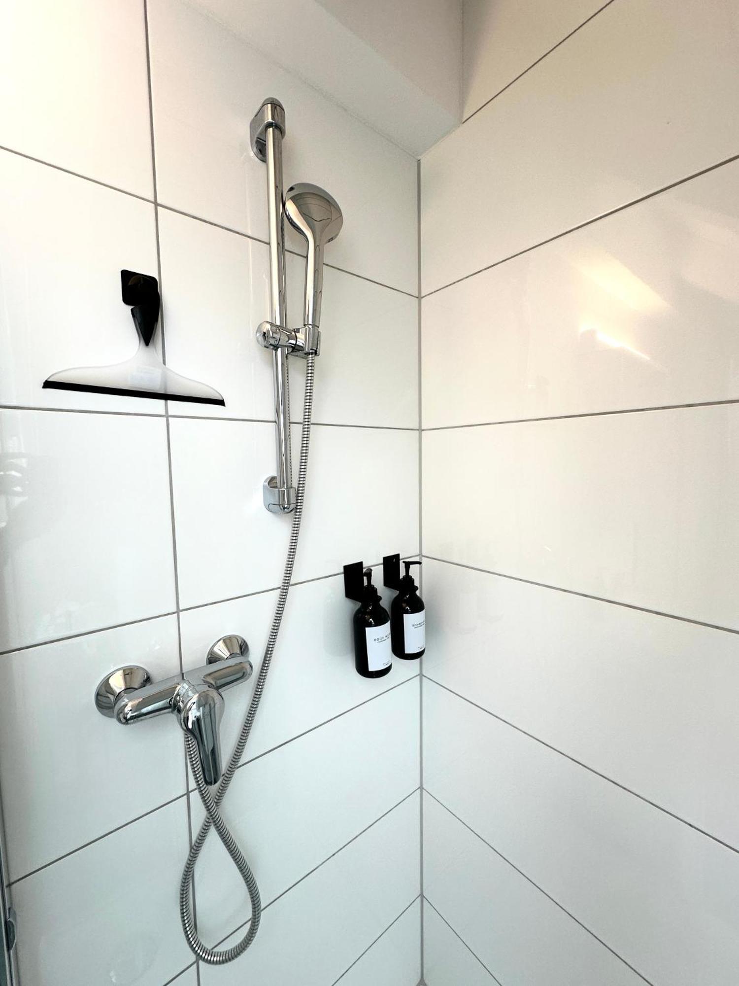 Zentrale Wohnung Mit Dachterasse Bregenz Dış mekan fotoğraf